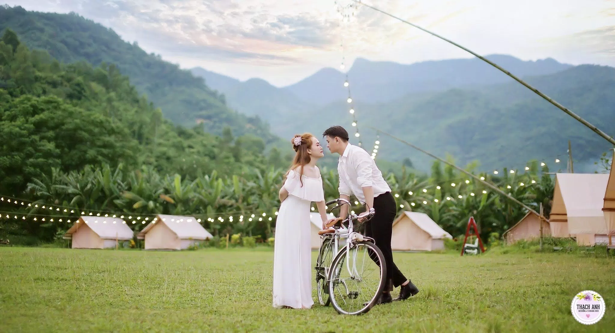 Ảnh cưới của Thạch Anh Studio (ảnh: Thạch Anh Studio) Ảnh cưới của Thạch Anh Studio (ảnh: Thạch Anh Studio)