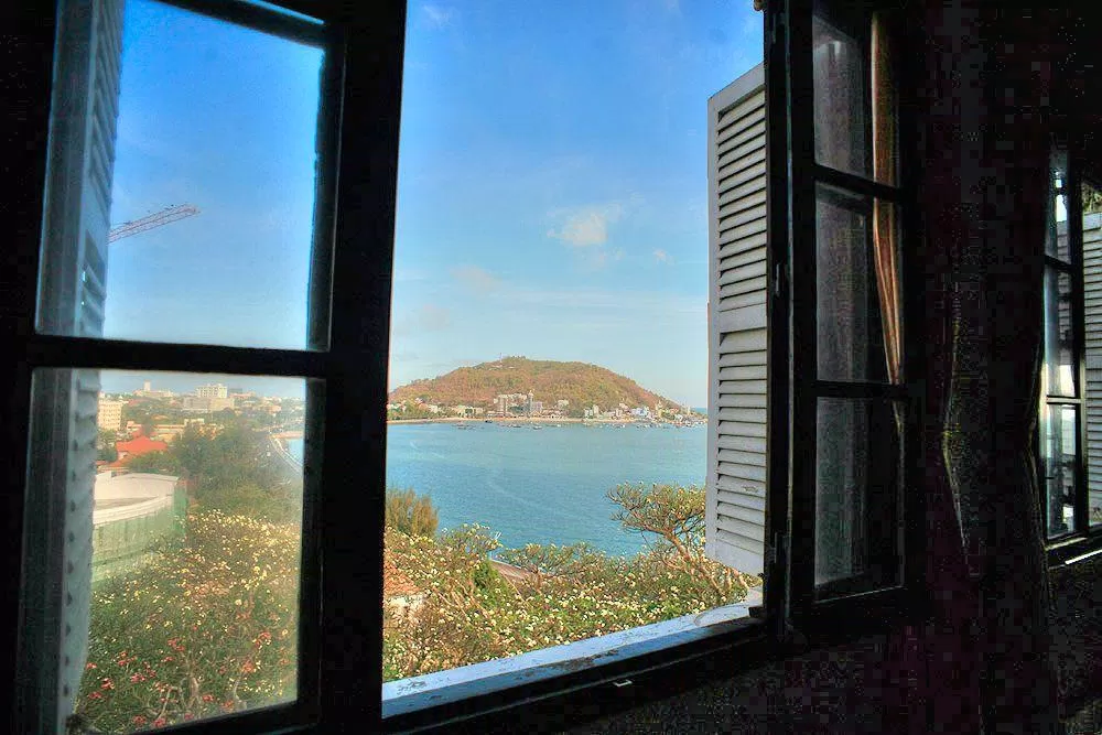 View đẹp thế này thì ai chẳng muốn nghỉ dưỡng ở Bạch Dinh chứ! (Ảnh: Internet). View đẹp thế này thì ai chẳng muốn nghỉ dưỡng ở Bạch Dinh chứ! (Ảnh: Internet).