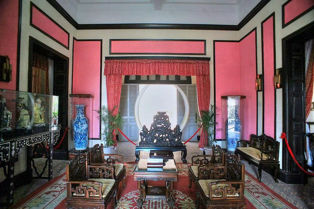 Những món đồ trang trí độc đáo và quý giá được trưng bày trong Bạch Dinh (Ảnh: Internet). Những món đồ trang trí độc đáo và quý giá được trưng bày trong Bạch Dinh (Ảnh: Internet).