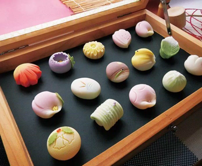 Namagashi không chỉ đã mắt mà còn có hương vị rất ngon ngọt (Nguồn: Internet).