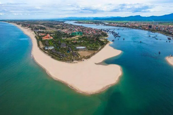 Cồn cát biển Bảo Ninh (Nguồn: Internet)