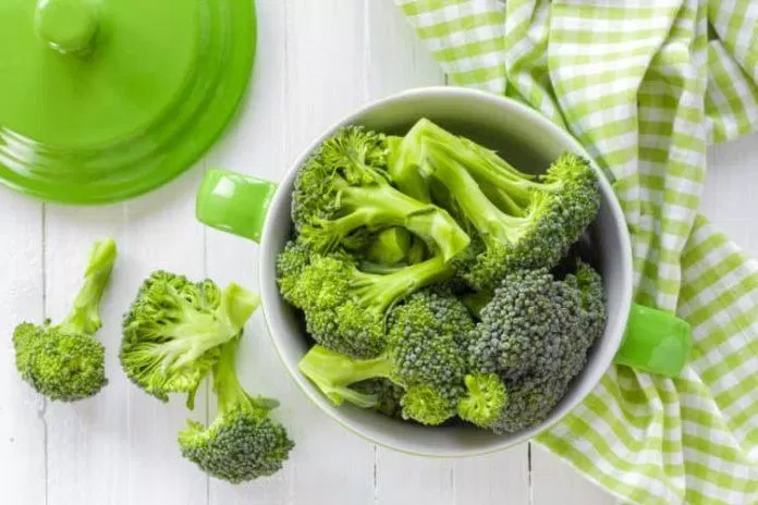 Ăn bông cải xanh có thể ngăn ngừa viêm xương khớp.  (Nguồn: Internet)