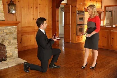 Parks and Recreation là loạt phim sitcom kéo dài 7 mùa với 125 tập (Ảnh: Internet). Parks and Recreation là loạt phim sitcom kéo dài 7 mùa với 125 tập (Ảnh: Internet).