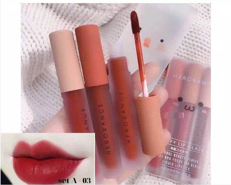Son nội địa trung nhưng chất lượng lại khá ổn (Nguồn: BlogAnChoi) Son nội địa trung nhưng chất lượng lại khá ổn (Nguồn: BlogAnChoi)