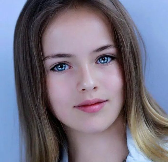 Sinh năm 2005, người mẫu nhí mang quốc tịch Nga đã nổi tiếng từ khi còn rất nhỏ với đôi mắt xanh long lanh như ngọc bích (Ảnh: Internet).