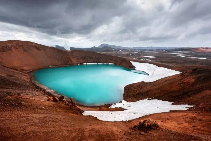 Cảnh quan của Iceland là viên ngọc quý hiếm có trên thế giới với nhiều địa điểm độc đáo có một không hai (Ảnh: Internet).