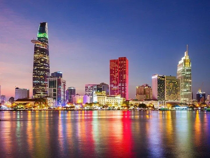 Thành phố Hồ chí Minh là trung tâm văn hóa giải trí của cả nước với nhiều hoạt động vui chơi đủ mọi lĩnh vực (Ảnh: Internet). Thành phố Hồ chí Minh là trung tâm văn hóa giải trí của cả nước với nhiều hoạt động vui chơi đủ mọi lĩnh vực (Ảnh: Internet).