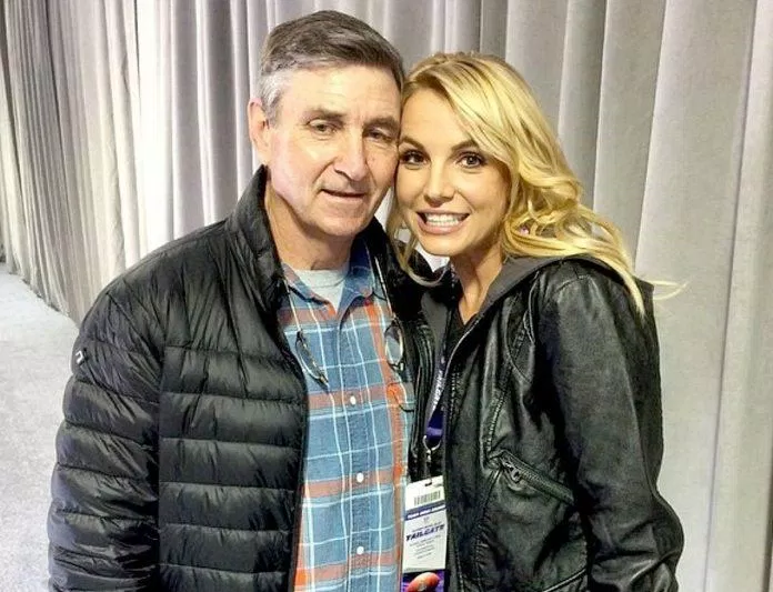 Britney Spears và bố ( Ảnh: Internet )