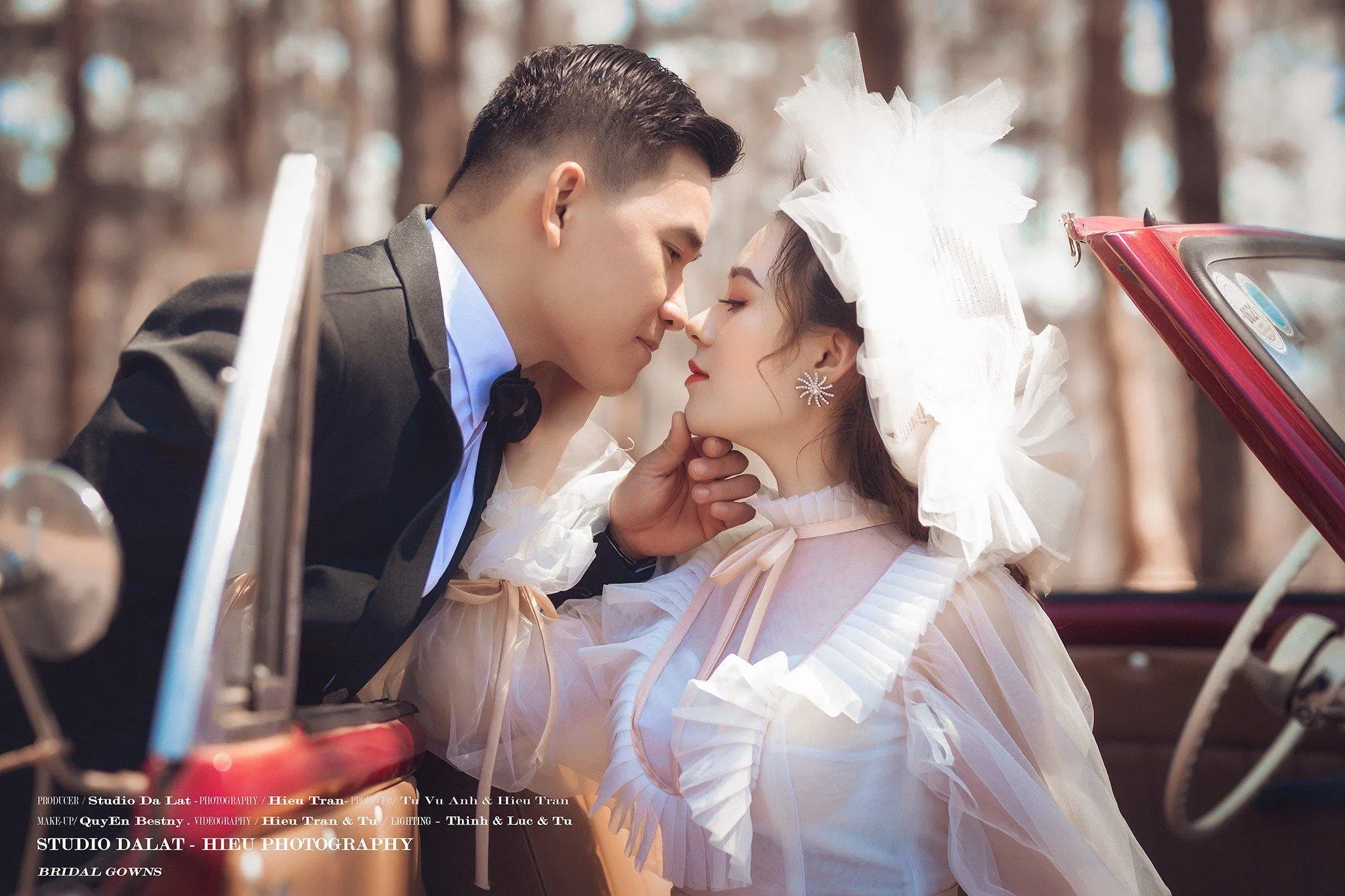 Ảnh cưới của Hiếu Photography rất mộc mạc và chứa nhiều cảm xúc (Ảnh Hiếu Photography)