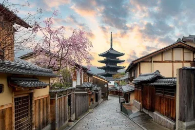 Cố đô Kyoto sở hữu rất nhiều điểm tham quan tuyệt vời dành cho du khách (Ảnh: Internet). Cố đô Kyoto sở hữu rất nhiều điểm tham quan tuyệt vời dành cho du khách (Ảnh: Internet).