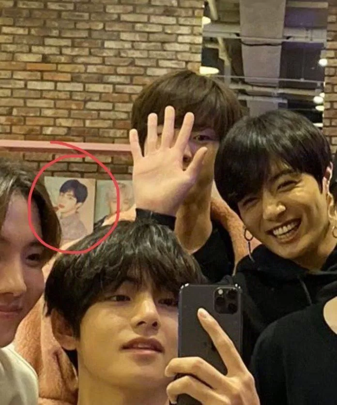 Những màn chọc ghẹo lẫn nhau cho thấy sự thân thiết, gắn bó của anh em nhà Bangtan (Ảnh: Internet)