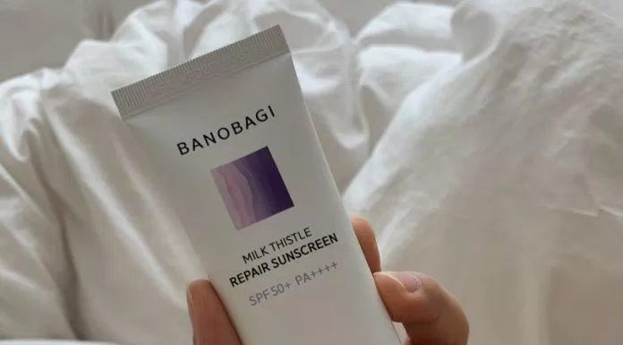 Kem chống nắng Banobagi Milk Thistle Repair Sunscreen có thiết kế đơn giản ( Nguồn: internet)