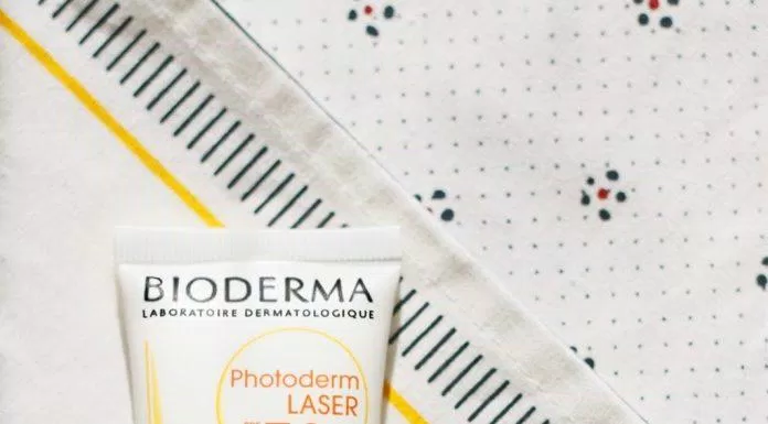 Kem chống nắng Bioderma Photoderm Laser SPF 50+ (Nguồn: Internet).