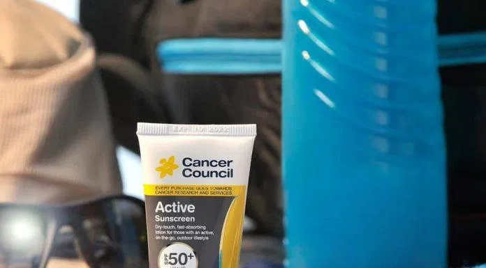 Kem chống nắng Cancer Council Active SPF 50+/ PA ++++ (Nguồn: Internet).
