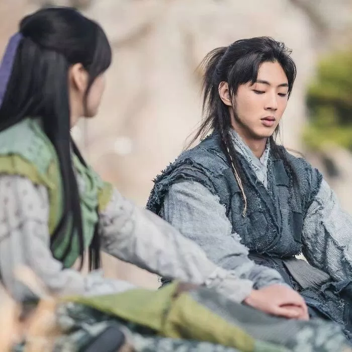 Kim Ji Soo bị thay thế trong "River Where The Moon Rises" (Nguồn: Internet)