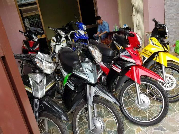 Có nhiều dịch vụ thuê xe tại Phú Quý
