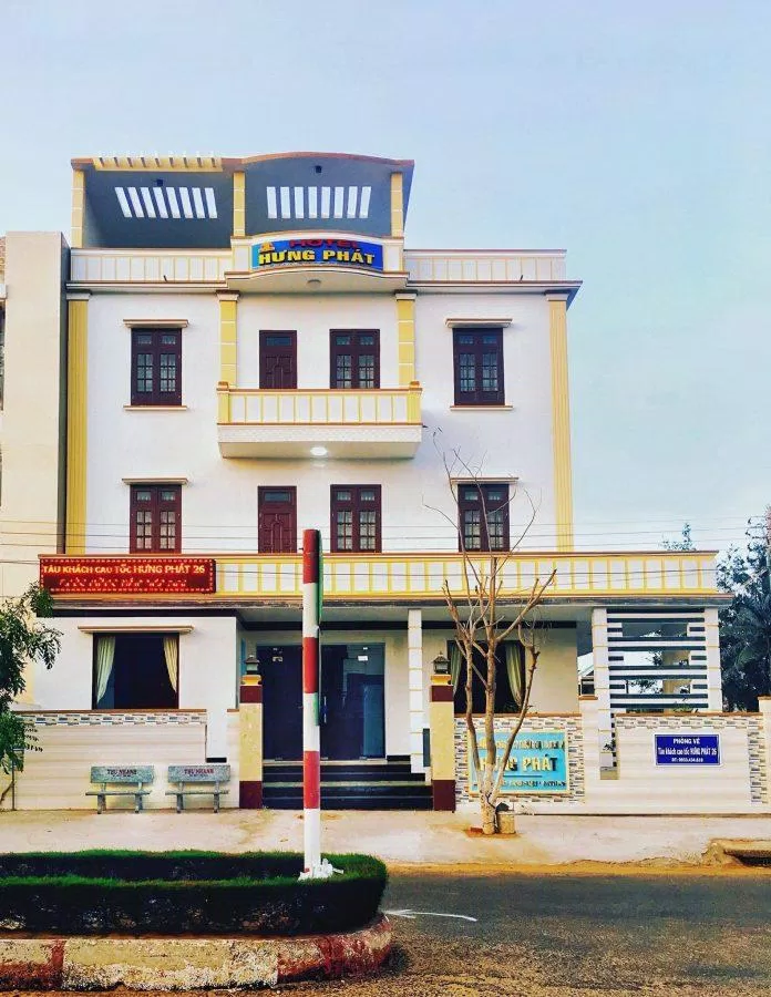 Khách sạn Hưng Phát