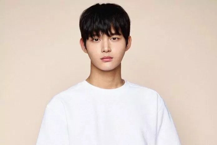 Lee Seo Won dính vào scandal khi đang quay cho "About Time"