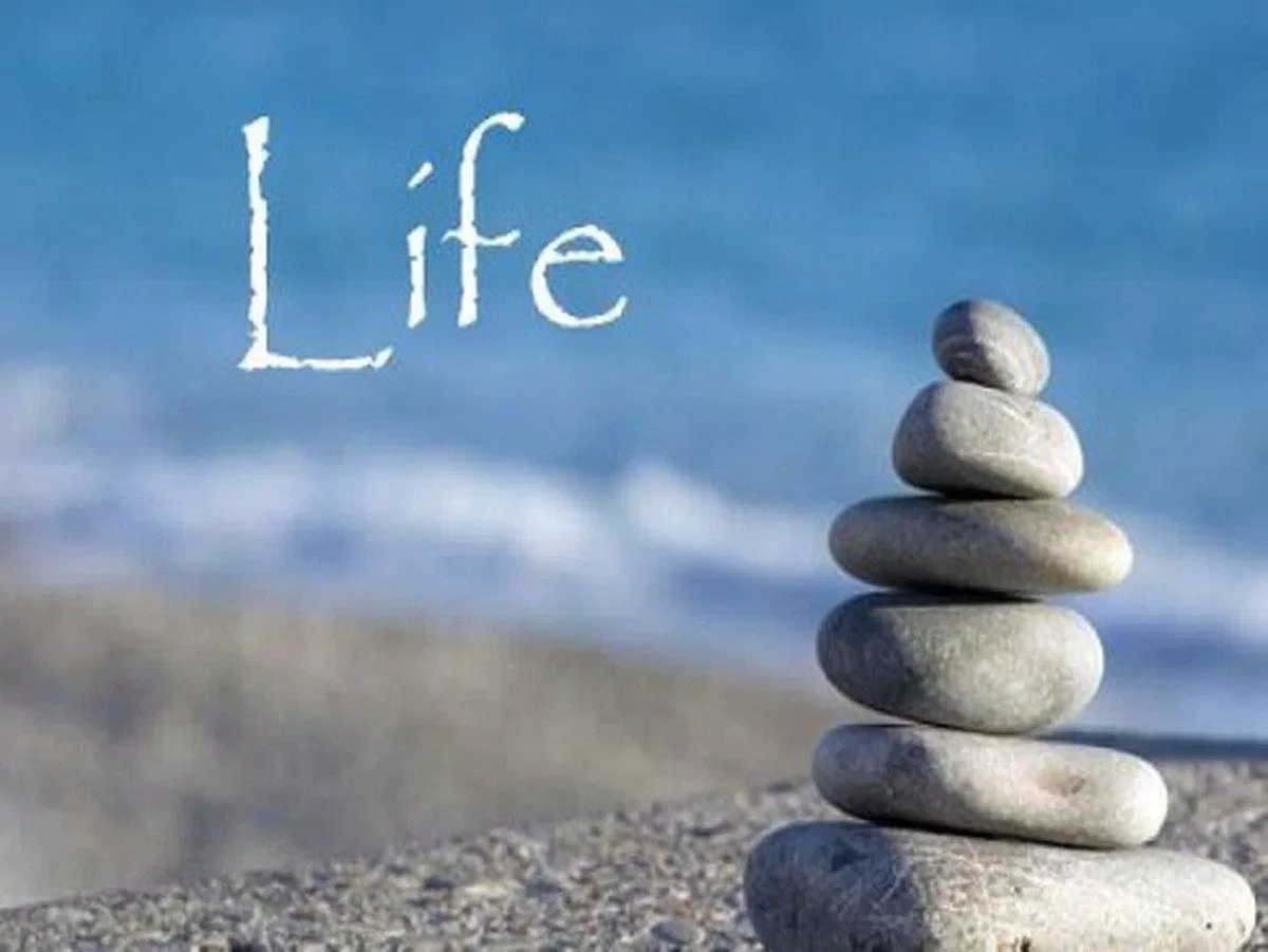 Trưởng thành là khi ta thấy chênh vênh? (ảnh Internet) Trưởng thành là khi ta thấy chênh vênh? (ảnh Internet)