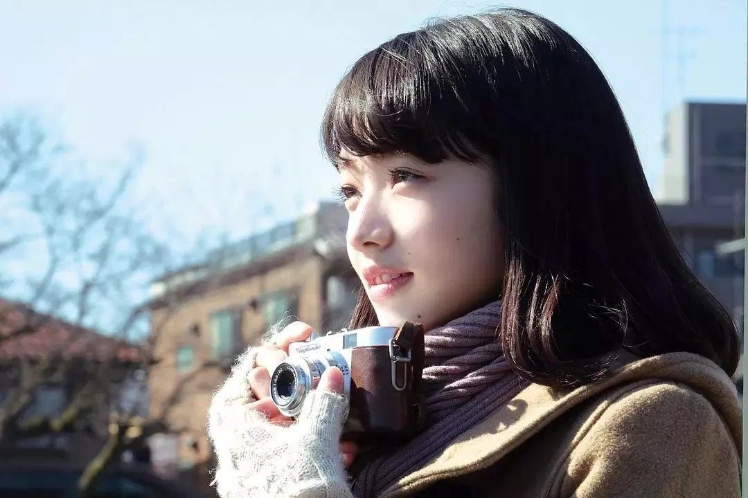 Nana đốn tim fans bằng vẻ đẹp trong trẻo như nắng mai (Ảnh: Internet)