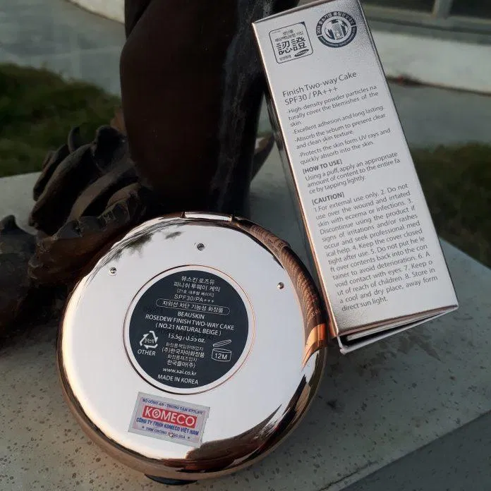 Sản phẩm thích hợp với mọi loại da, đặc biệt da nhờn (ảnh: BlogAnChoi).