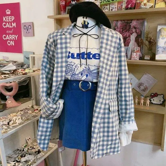 Cùng tone màu xanh nên set đồ trông cực hài hòa (Nguồn: Internet) Cùng tone màu xanh nên set đồ trông cực hài hòa (Nguồn: Internet)