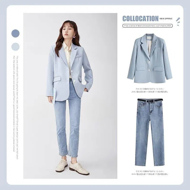 Áo blazer và baggy cùng tone với áo sơ mi màu be (Nguồn: BlogAnChoi) Áo blazer và baggy cùng tone với áo sơ mi màu be (Nguồn: BlogAnChoi)