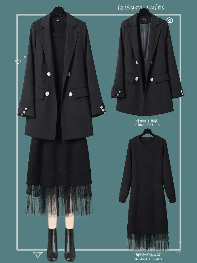 Hãy chọn ngay váy liền phối ren nhẹ nhàng để đi kèm với Blazer (Nguồn: BlogAnChoi) Hãy chọn ngay váy liền phối ren nhẹ nhàng để đi kèm với Blazer (Nguồn: BlogAnChoi)