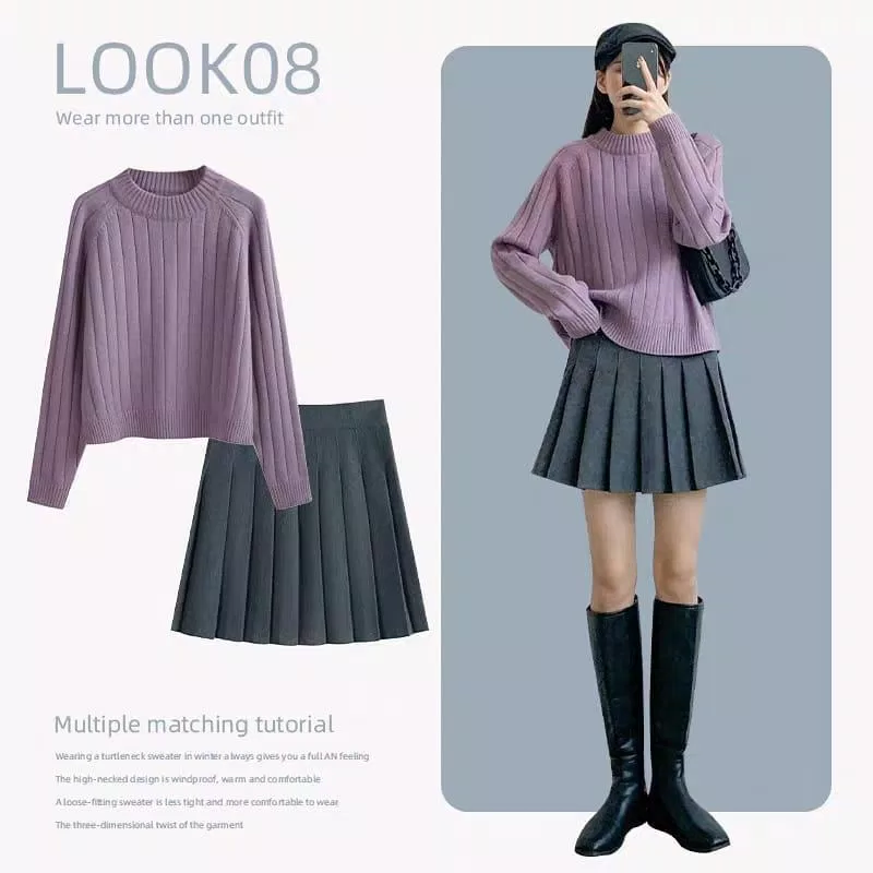 Chân váy xếp li phối cùng boots đen trơn và áo len (Nguồn: BlogAnChoi) Chân váy xếp li phối cùng boots đen trơn và áo len (Nguồn: BlogAnChoi)