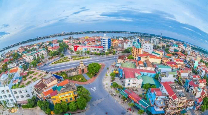 Thành phố Đồng Hới nhìn từ trên cao (Nguồn: Internet)