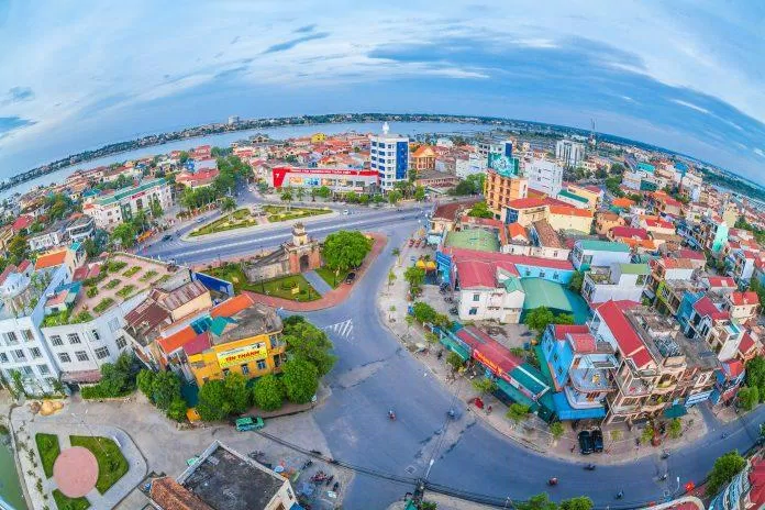 Thành phố Đồng Hới nhìn từ trên cao (Nguồn: Internet)