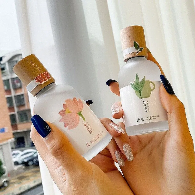 Body Mist Shimang Trà Thơ có thiết kế mới bắt mắt hơn (Nguồn: Internet) Body Mist Shimang Trà Thơ có thiết kế mới bắt mắt hơn (Nguồn: Internet)