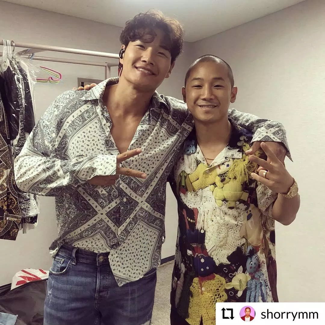 Kim Jong Kook cùng Sang Chu. (Ảnh : Internet). Kim Jong Kook cùng Sang Chu. (Ảnh : Internet).