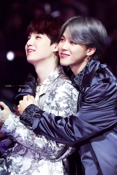 Suga như khẳng định "chắc nịch" một điều rằng Jimin không phải là kiểu người mà ai cũng có thể ghét cả (Ảnh: Internet)