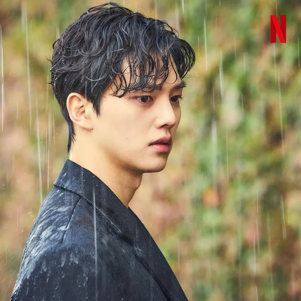 Mỹ nam Song Kang sẽ có tới ít nhất 4 tác phẩm được lên sóng trong năm 2021. (Ảnh: Internet)