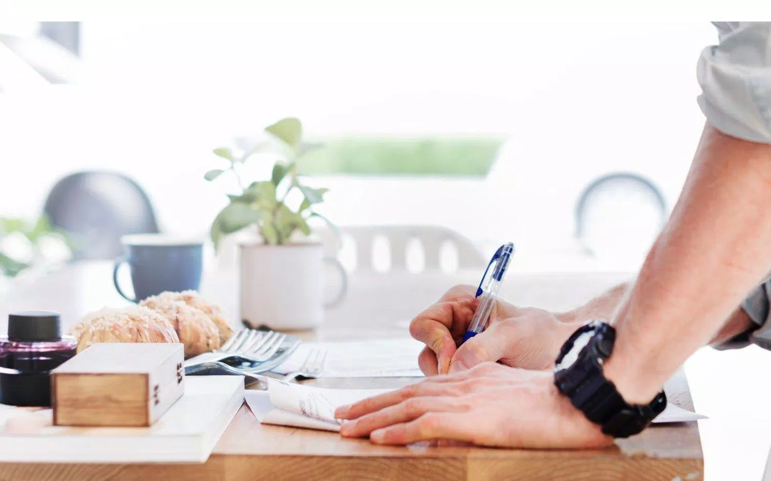 Hãy ngủ trưa thường xuyên để tăng hiệu suất làm việc bạn nhé (Ảnh: Internet). Hãy ngủ trưa thường xuyên để tăng hiệu suất làm việc bạn nhé (Ảnh: Internet).