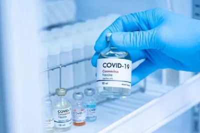 Hiện nay có nhiều loại vắc-xin đang được phát triển để chặn đứng đại dịch COVID-19 (Ảnh: Internet). Hiện nay có nhiều loại vắc-xin đang được phát triển để chặn đứng đại dịch COVID-19 (Ảnh: Internet).