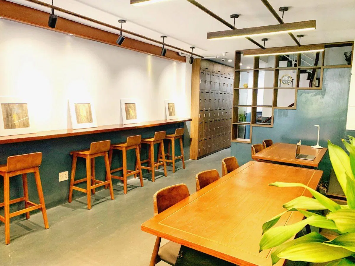 là sự kết hợp hoàn hảo của quán cafe và co-working space. Nguồn: Coworker.com là sự kết hợp hoàn hảo của quán cafe và co-working space. Nguồn: Coworker.com
