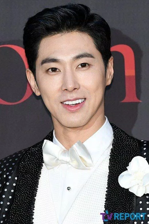 Nam ca sĩ Yunho . (Ảnh : Internet). Nam ca sĩ Yunho . (Ảnh : Internet).