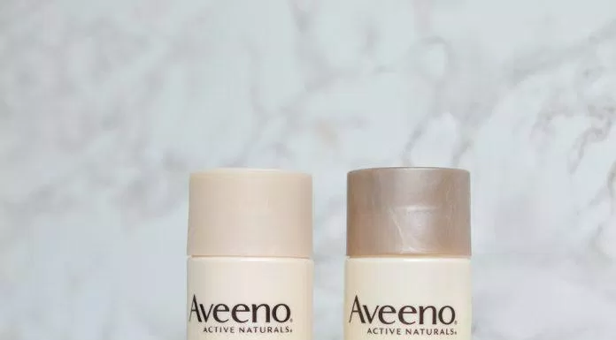 Dầu gội Aveeno Pure Renewal Shampoo (ảnh: internet)