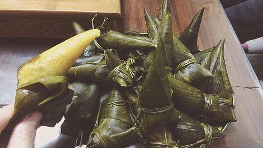 Bánh Cóoc Mo đặc sản Thái Nguyên