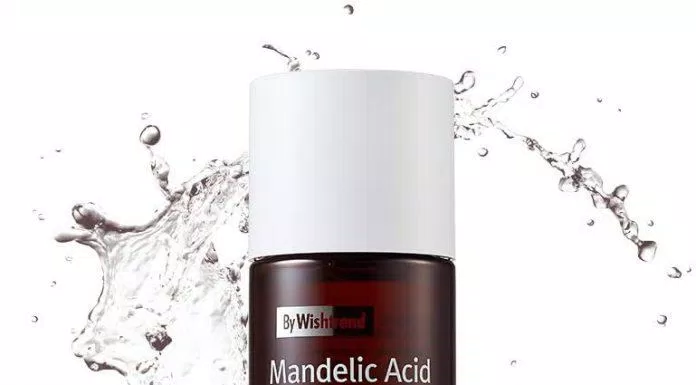 By Wishtrend Mandelic Acid 5% Skin Prep Water chứa Acid Mandelic 5% cùng các chiết xuất thực vất giúp là sạch và sáng da hiệu quả (Nguồn: Internet)