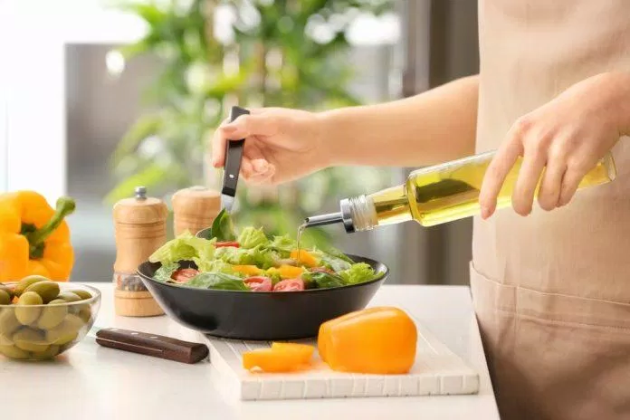 Chất béo là thành phần không thể thiếu đối với cơ thể (Ảnh: Internet). Chất béo là thành phần không thể thiếu đối với cơ thể (Ảnh: Internet).