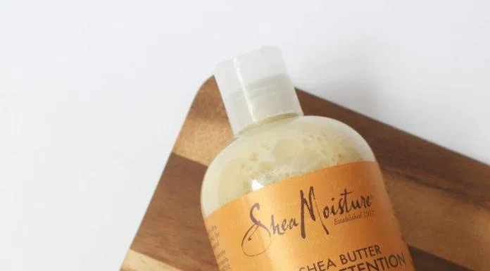 Dầu gội SheaMoisture Raw Shea Butter Moisture Retention Shampoo dưỡng tóc suôn mềm, óng ả (ảnh: internet)