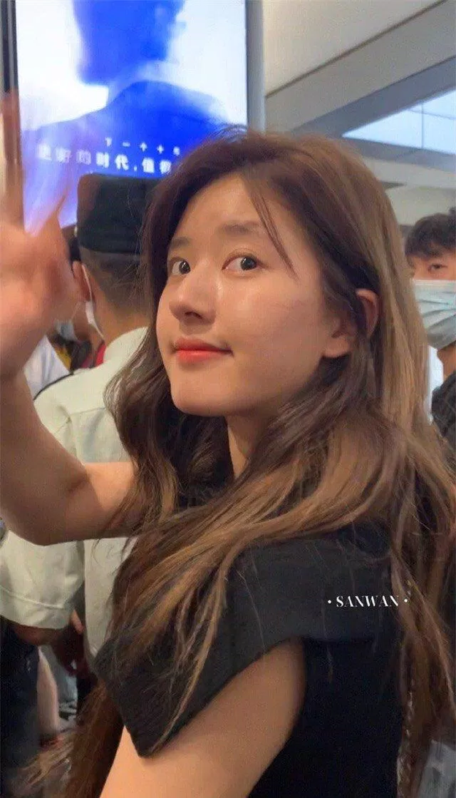 Ảnh do fan chụp vội nhưng vẫn đẹp bất chấp (Ảnh: Internet)