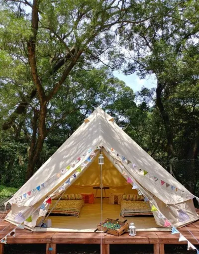 Lều hình chuông được sử dụng rất nhiều tại các địa điểm glamping (Ảnh: Internet). Lều hình chuông được sử dụng rất nhiều tại các địa điểm glamping (Ảnh: Internet).