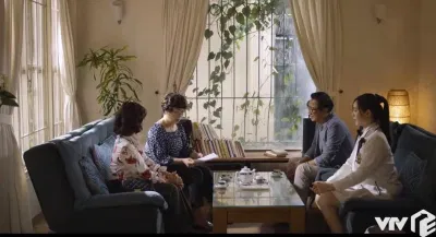 Hoàng My có một cuộc sống ngột ngạt (Nguồn: Internet)