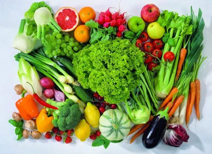 Chế độ ăn nhiều rau củ quả giúp hệ tiêu hóa hoạt động tốt hơn (Ảnh: Internet).