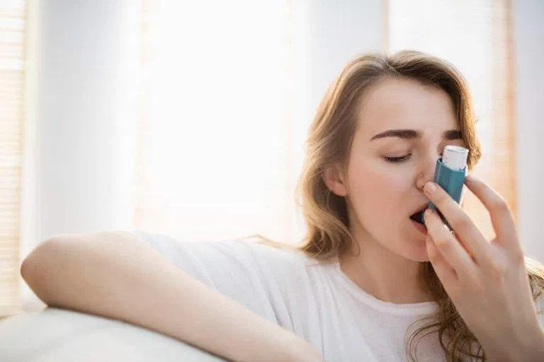 Không nên tự ý ngưng thuốc dù đang cảm thấy khỏe mạnh và không có triệu chứng (Ảnh: Internet). Không nên tự ý ngưng thuốc dù đang cảm thấy khỏe mạnh và không có triệu chứng (Ảnh: Internet).