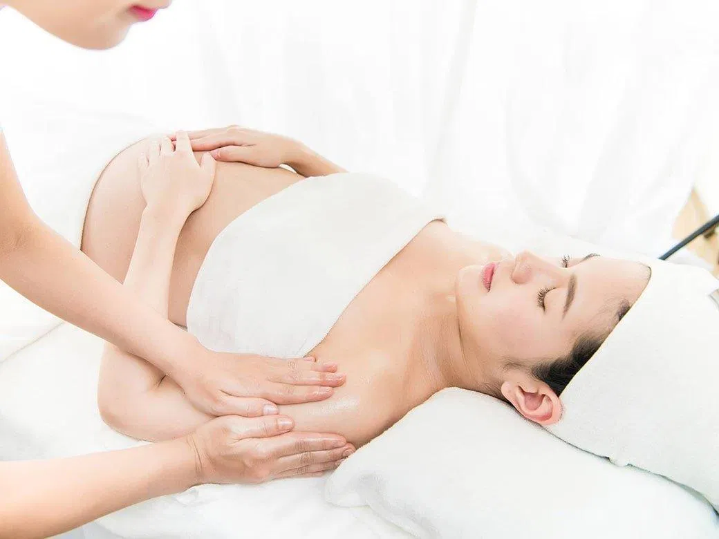 Hiện nay có nhiều spa với các dịch vụ giúp mẹ bầu lấy lại vóc dáng sau sinh (Ảnh: Internet). Hiện nay có nhiều spa với các dịch vụ giúp mẹ bầu lấy lại vóc dáng sau sinh (Ảnh: Internet).